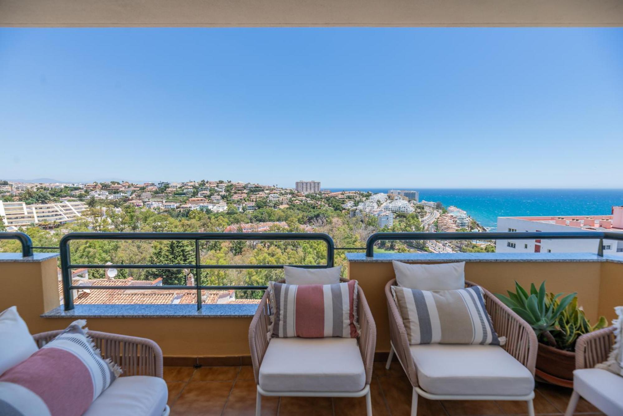 Luxury 4Bdr Penthouse With Sea Views Apartamento Benalmádena Exterior foto