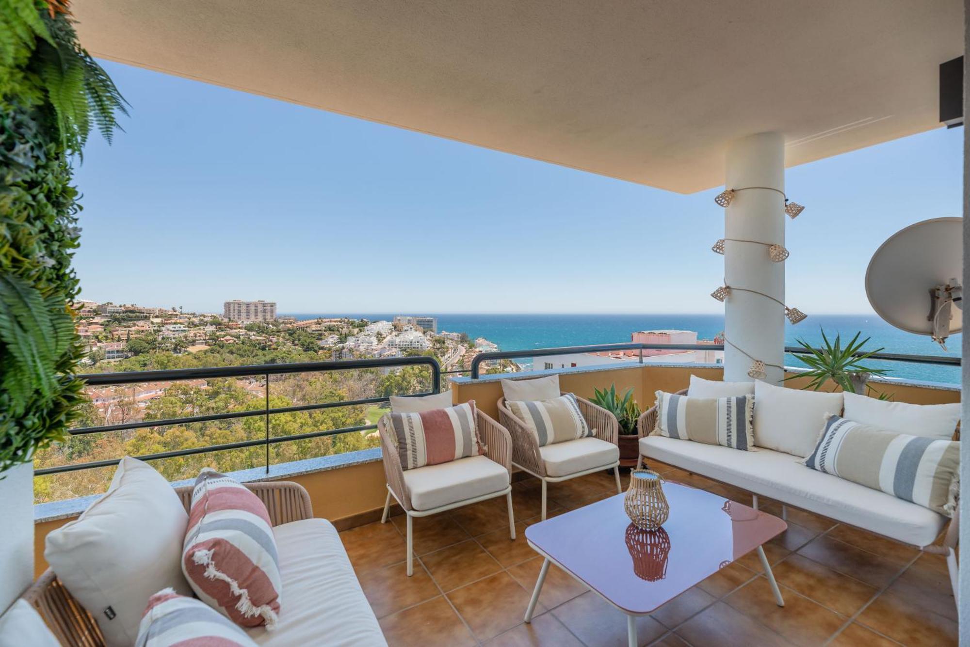 Luxury 4Bdr Penthouse With Sea Views Apartamento Benalmádena Exterior foto