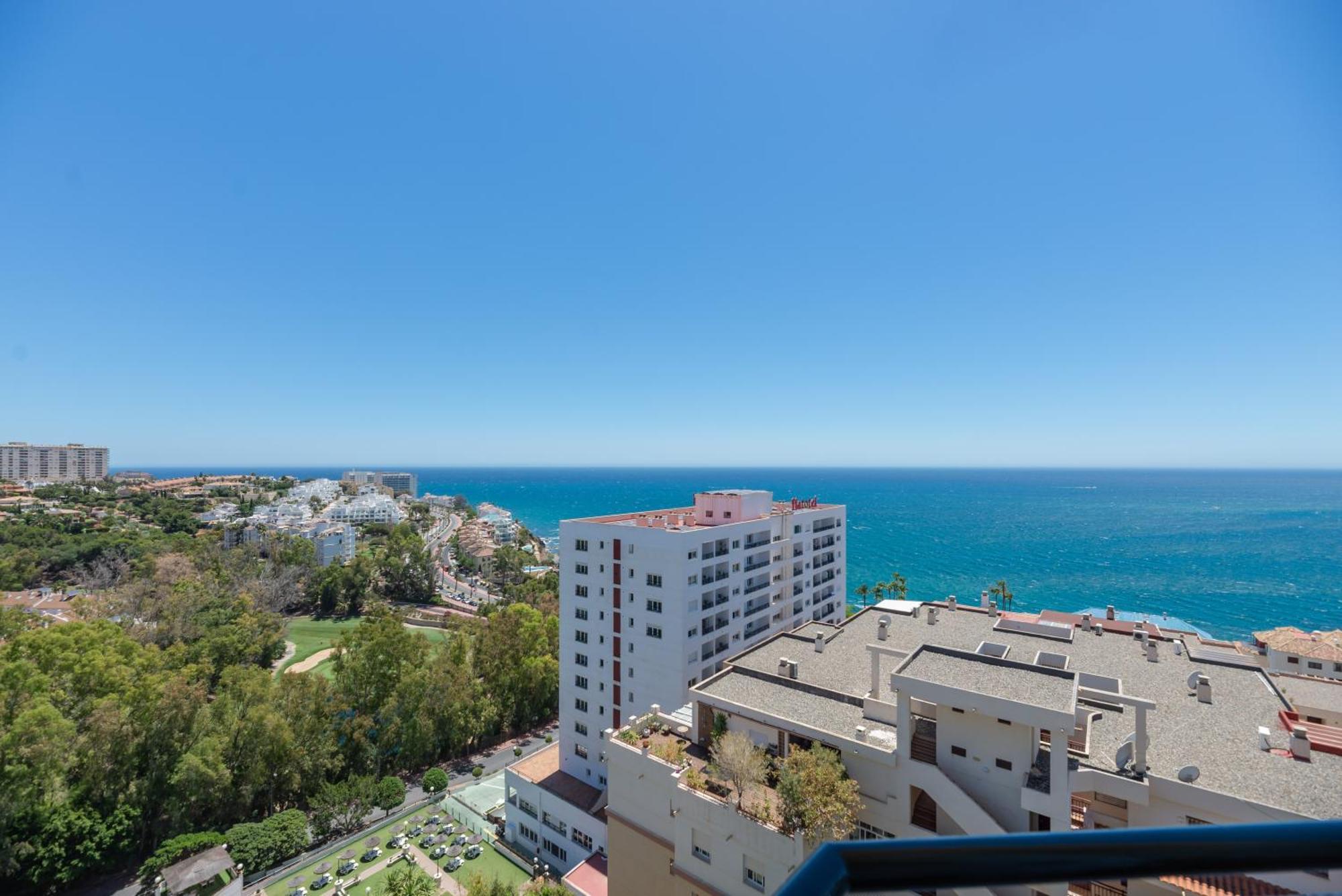 Luxury 4Bdr Penthouse With Sea Views Apartamento Benalmádena Exterior foto